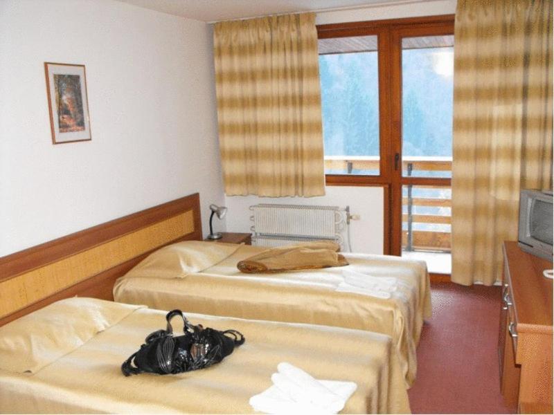 Hotel Smolyan Bilik gambar